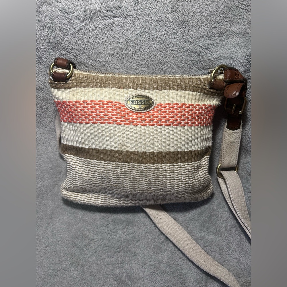 Fossil Bennett Crossbody Explorer Bag - Picture 4 of 7